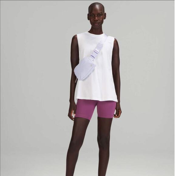 Lululemon Everywhere Crossbody Belt Bag - Lilac Purple - Picture 4 of 4